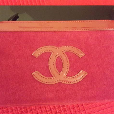 pochette trucco chanel|chanel prodotti.